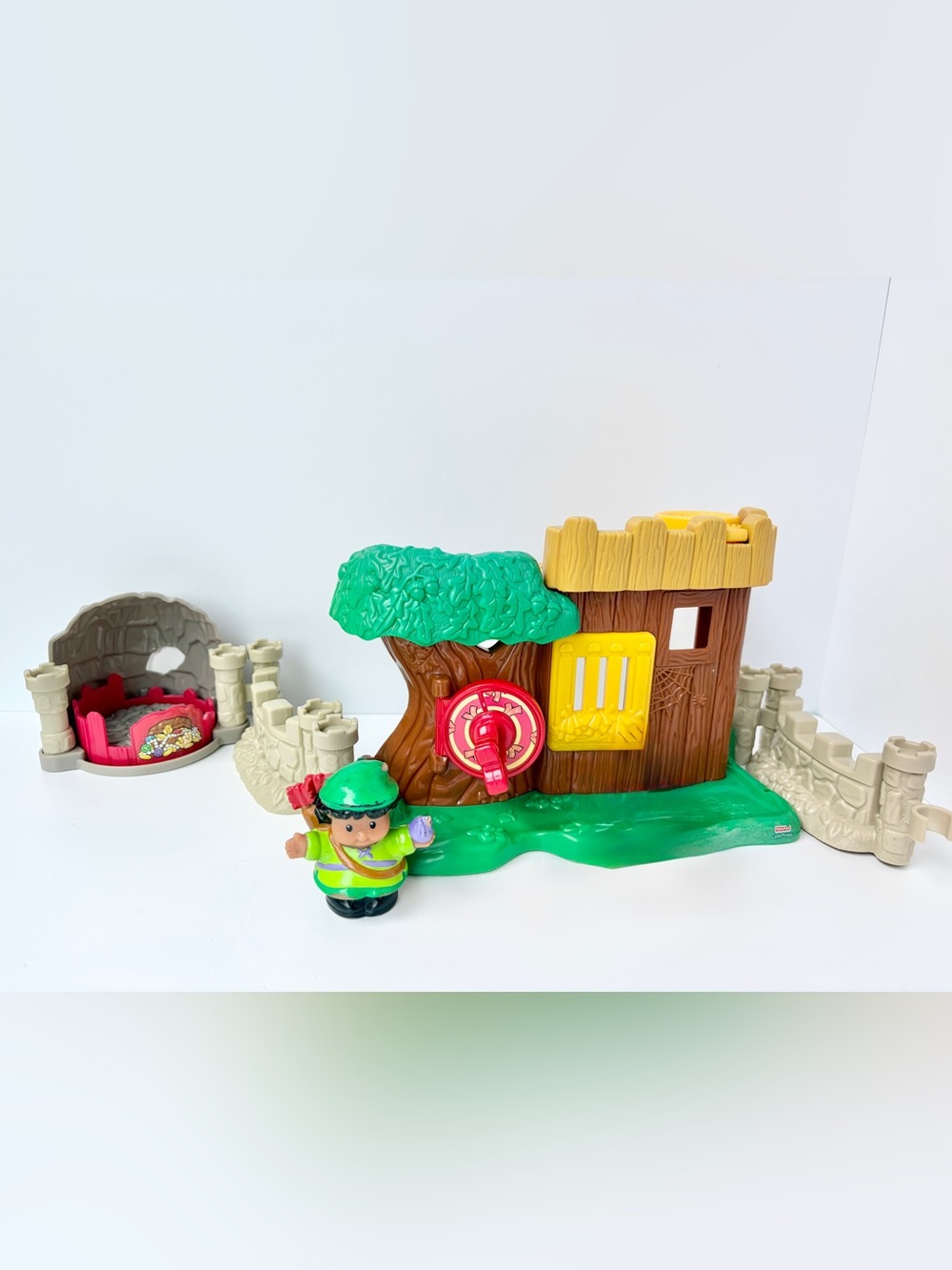 VTG Fisher Price Little People Robin Hood Watchful Woodsman Fort Treehouse 2003